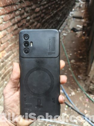 Tecno Spark 8 pro